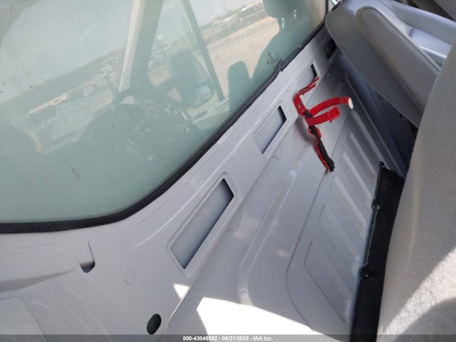 Ford 2019 2019 1FDBF8ZM0KKA89860 Image 8