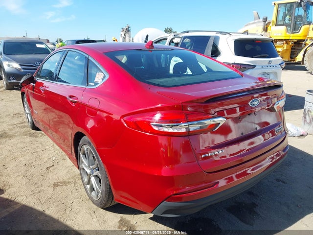 Ford Fusion 2019 3FA6P0RU2KR240025 Image 3