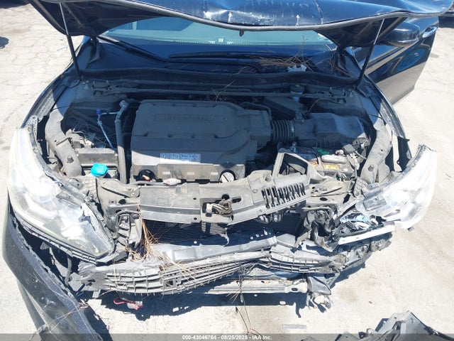 1HGCR3F81HA015549 Honda j35y1