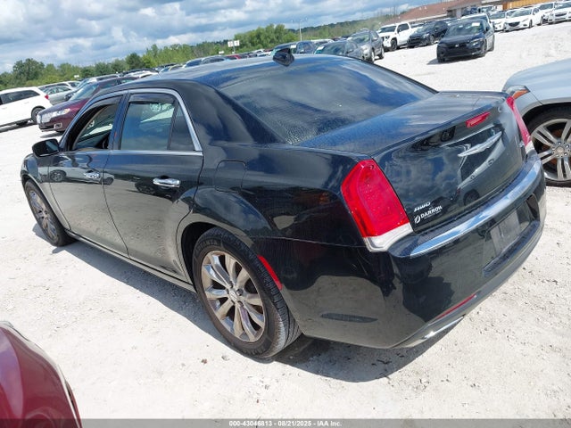 Chrysler 300 2016 2C3CCAKG9GH170727 Image 3
