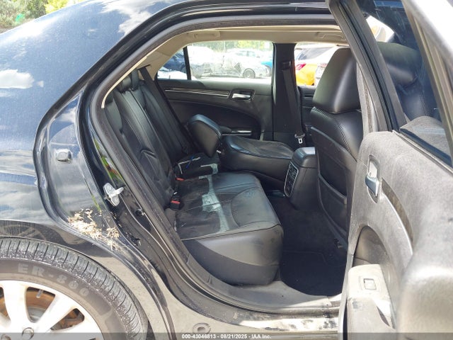 Chrysler 300 2016 2C3CCAKG9GH170727 Image 8