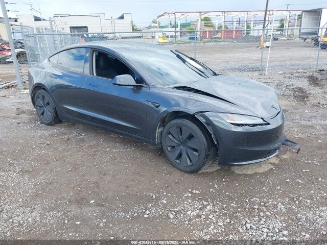 2025 TESLA MODEL 3 5YJ3E1EB3SF941929 Photo 0
