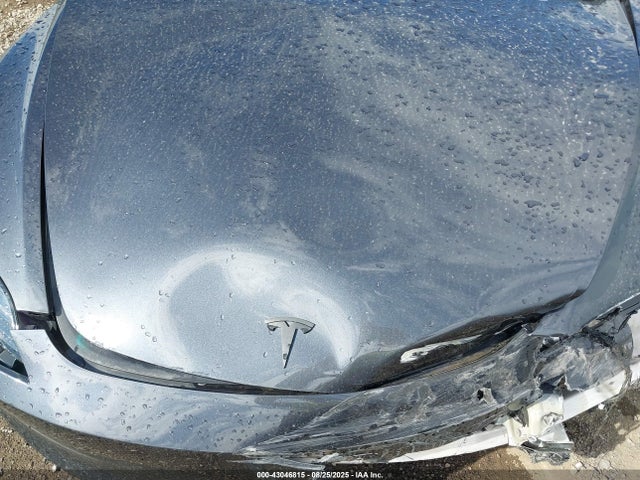 2025 TESLA MODEL 3 5YJ3E1EB3SF941929 Photo 9