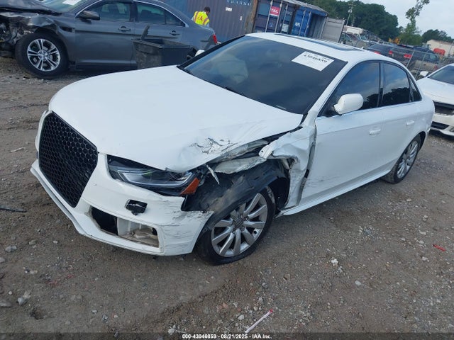 2015 AUDI A4 WAUBFAFL1FN012388 Photo 1