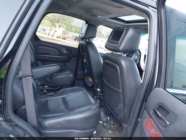 43046886 :رقم المزاد ، 1GYS3BEF0DR200347 vin ، 2013 Cadillac Escalade Luxury مزاد بيع
