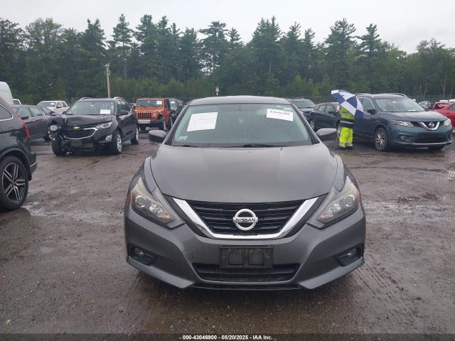 1N4AL3APXHC496403 Nissan 2017
