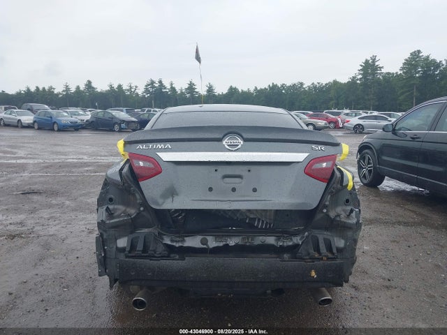 1N4AL3APXHC496403 Nissan 2017