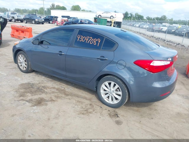 KIA Forte 2014 KNAFX4A67E5094689 Image 3
