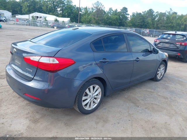 KIA Forte 2014 KNAFX4A67E5094689 Image 4