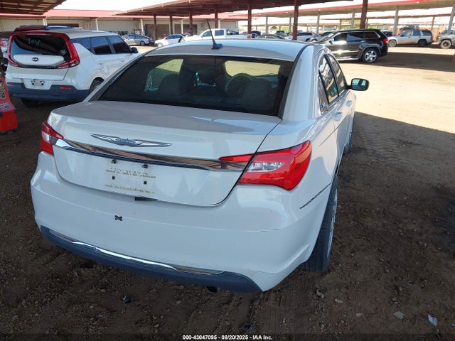 1C3CCBABXEN210166 Chrysler 200