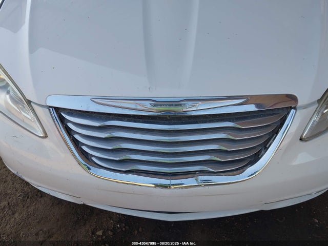 1C3CCBABXEN210166 Chrysler 200