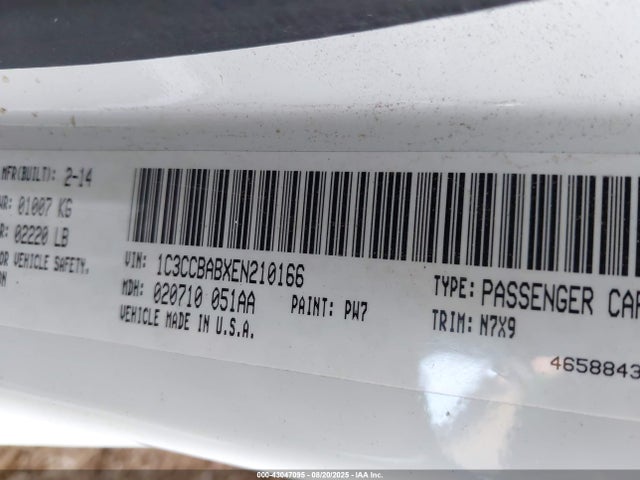 1C3CCBABXEN210166 Chrysler 200