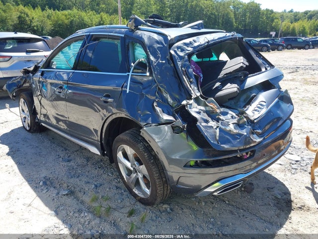 2022 AUDI Q5 WA1EAAFY9N2088817 Photo 2