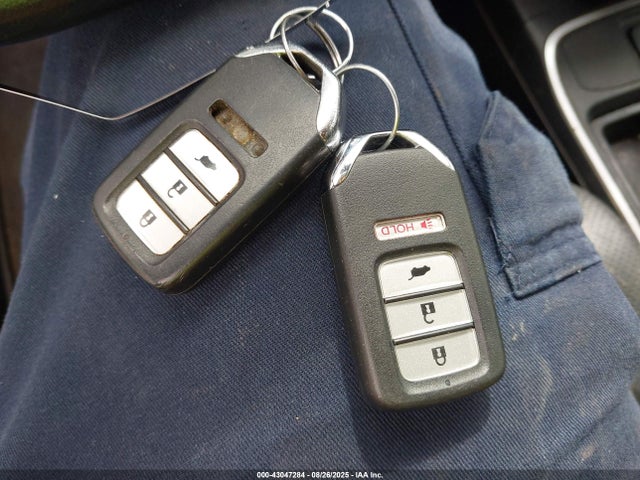 43047284 :رقم المزاد ، 2HKRM3H79GH520290 vin ، 2016 Honda Cr-v Ex-l مزاد بيع