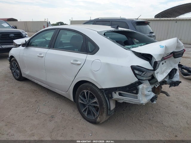 3KPF24AD3RE765012 KIA mpi nu