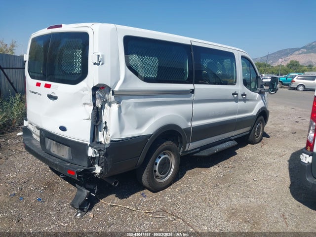 1FTBR1Y81MKA38555 Ford Transit-250