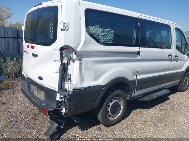 1FTBR1Y81MKA38555 Ford Transit-250