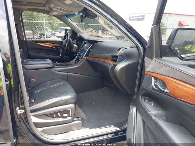 2016 CADILLAC ESCALADE ESV 1GYS3HKJ7GR356790 Photo 4
