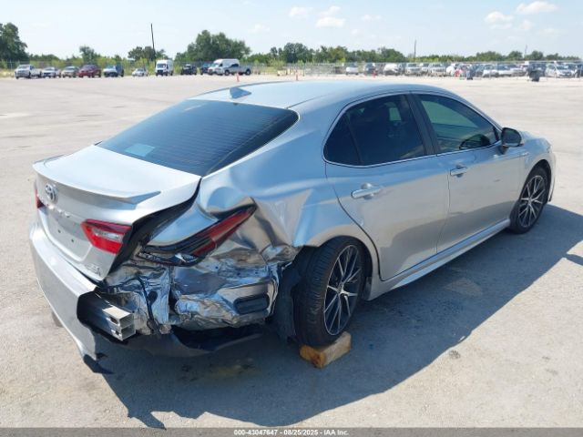 2021 TOYOTA CAMRY 4T1G31AK3MU556468 Photo 3