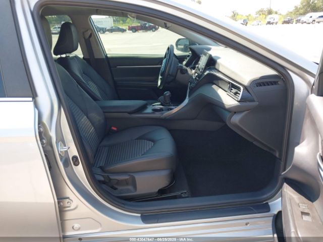 2021 TOYOTA CAMRY 4T1G31AK3MU556468 Photo 4