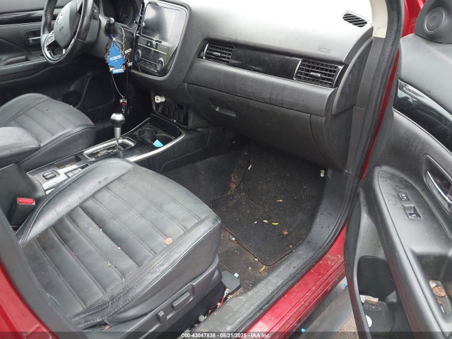 2019 MITSUBISHI OUTLANDER JA4AD3A36KZ003271 Photo 4