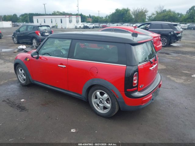 2011 MINI COOPER CLUBMAN WMWZF3C59BT188451 Photo 2
