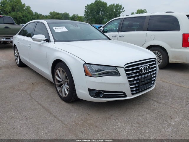 Продаж на аукціоні авто 2013 Audi A8 L 3.0t, vin: WAURGAFD9DN000524, номер лоту: 43048024