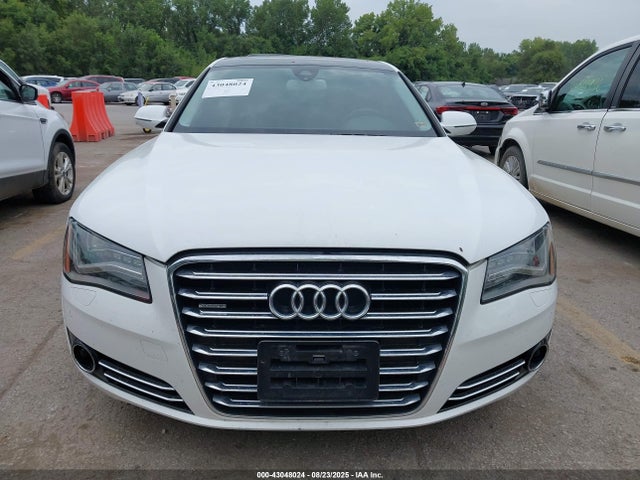 Продаж на аукціоні авто 2013 Audi A8 L 3.0t, vin: WAURGAFD9DN000524, номер лоту: 43048024