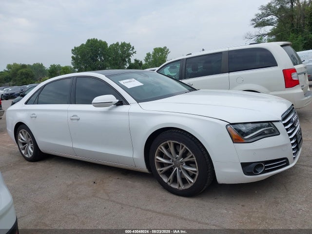 Продаж на аукціоні авто 2013 Audi A8 L 3.0t, vin: WAURGAFD9DN000524, номер лоту: 43048024