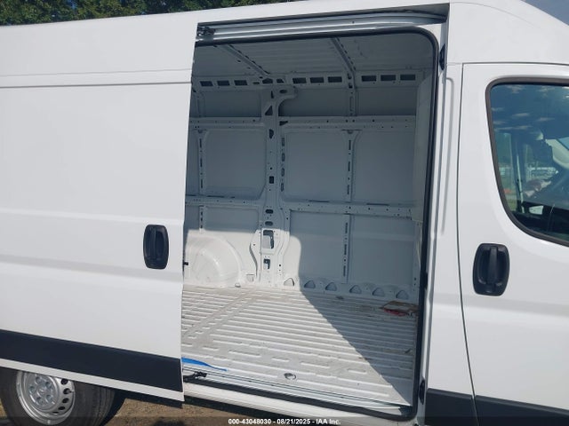 2025 Ram Promaster 1500 Tradesman High Roof 136 Wb W/pass Seat მანქანა იყიდება აუქციონზე, vin: 3C6LRVBG0SE537477, აუქციონის ნომერი: 43048030