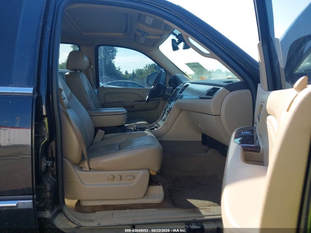 2009 CADILLAC ESCALADE 1GYFK232X9R106603 Photo 4