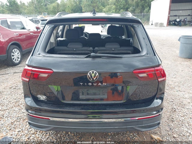 3VV1B7AX2NM037639 Volkswagen Tiguan