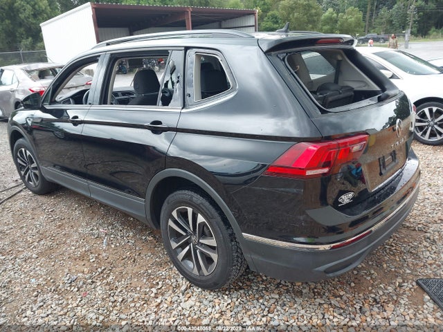 3VV1B7AX2NM037639 Volkswagen Tiguan