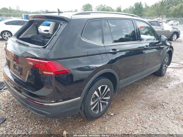 3VV1B7AX2NM037639 Volkswagen Tiguan