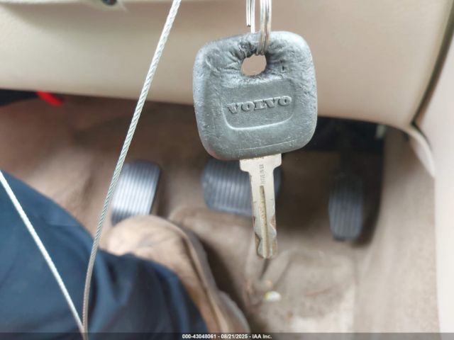 2004 VOLVO C70 YV1NC62D44J048160 Photo 10