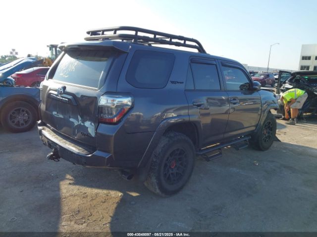 2023 TOYOTA 4RUNNER JTELU5JR4P6133715 Photo 3