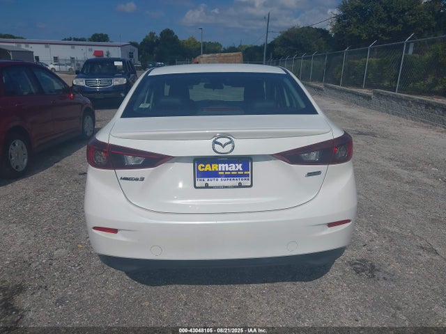 43048105 :رقم المزاد ، 3MZBN1V39JM206416 vin ، 2018 Mazda Mazda3 Touring مزاد بيع