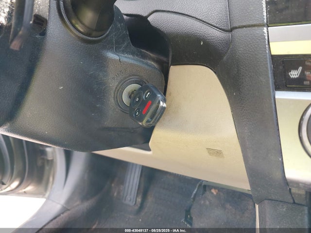 43048137 :رقم المزاد ، 4S4BSBHC1G3255922 vin ، 2016 Subaru Outback 2.5i Premium مزاد بيع