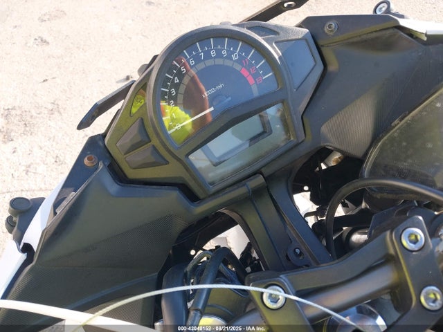 Kawasaki Ninja 650 2015 JKAEXEE10FDA18903 Image 7