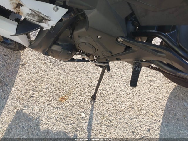 Kawasaki Ninja 650 2015 JKAEXEE10FDA18903 Image 9