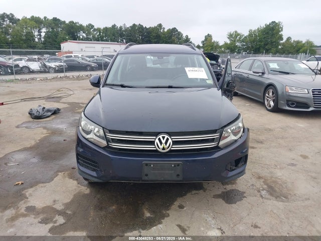 Volkswagen 2.0t 2016 WVGAV7AX5GW563607 Image 12