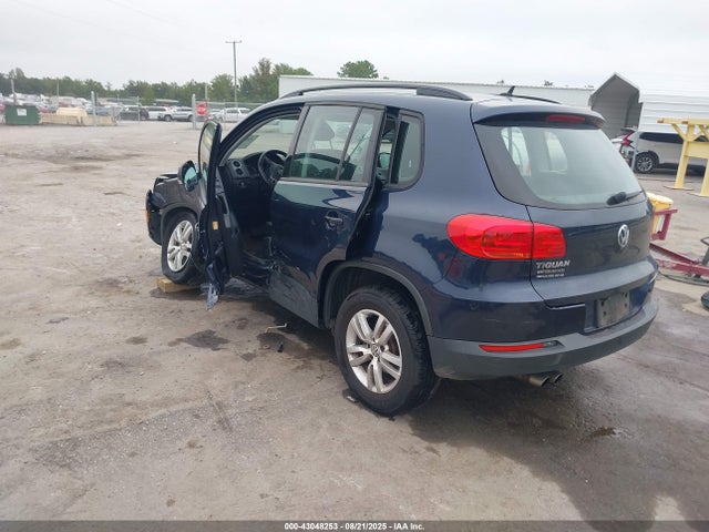 Volkswagen 2.0t 2016 WVGAV7AX5GW563607 Image 3