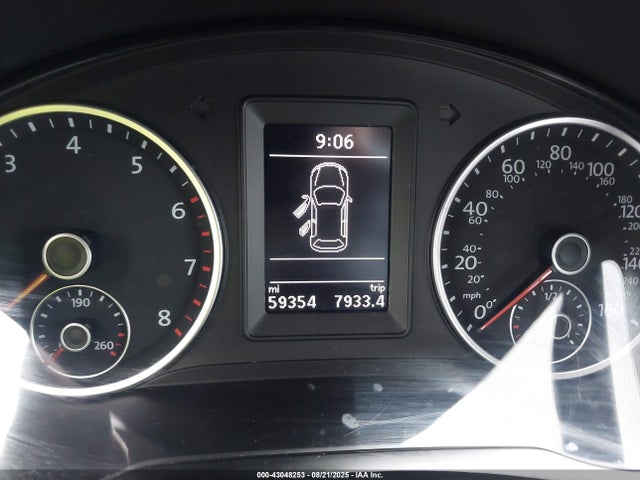 Volkswagen 2.0t 2016 WVGAV7AX5GW563607 Image 7