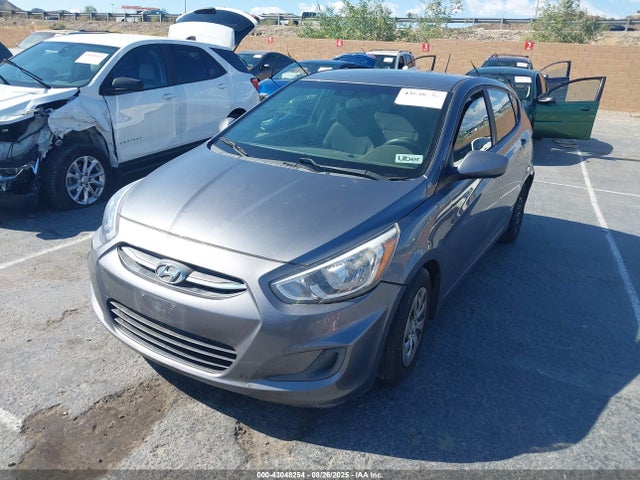 KMHCT5AE5HU311211 Hyundai 2017