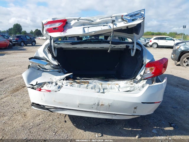 Honda l15be 2019 1HGCV1F17KA043012 Image 16