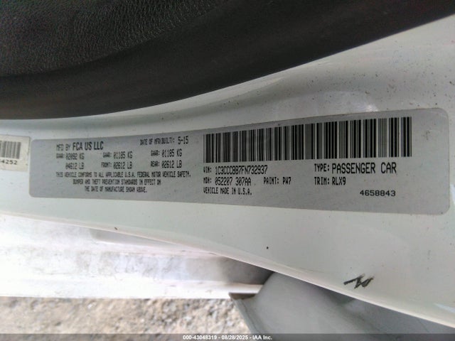 Chrysler 200 2015 1C3CCCBB7FN732937 Image 9