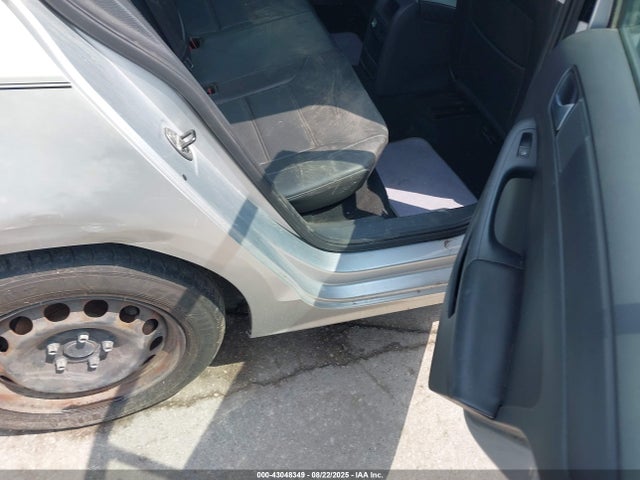 3VWD17AJ1EM270967 Volkswagen Jetta