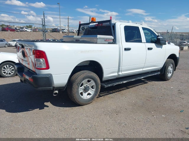 3C6UR5CJXRG156152 RAM 2024