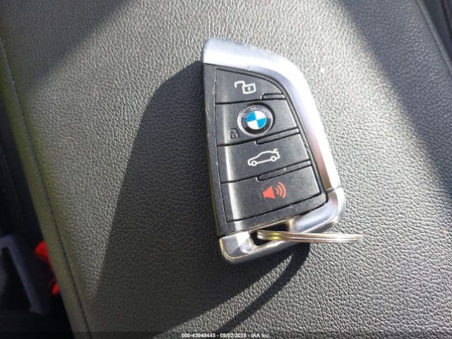 2020 BMW 330I 3MW5R1J08L8B11466 Photo 10