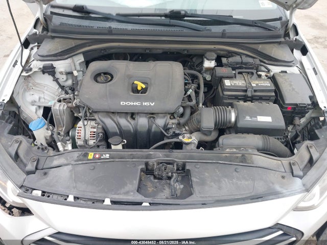 5NPD84LF1HH047988 Hyundai Elantra